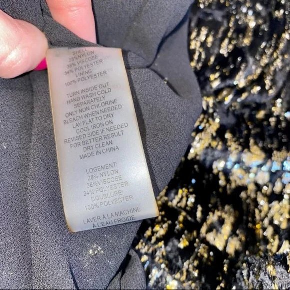 NWT Elie Tahari Black Gold V Faux Wrap Velvet Fuzzy Peplum Blouse Size 2 $365 a1 - Picture 10 of 12